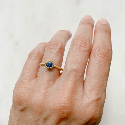 Hera Grande Ethical Blue Sapphire Gold Engagement Ring